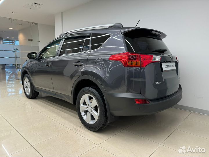 Toyota RAV4 2.2 AT, 2013, 185 000 км