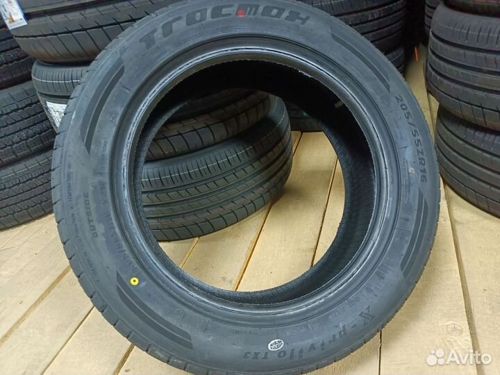 Tracmax X-Privilo TX3 235/55 R17 103W