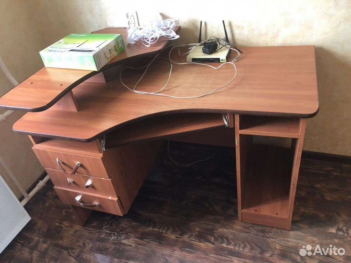 Компьютерный стол бу бесплатно