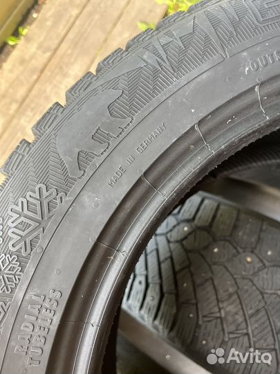 Gislaved Nord Frost 200 SUV 225/55 R18 102T