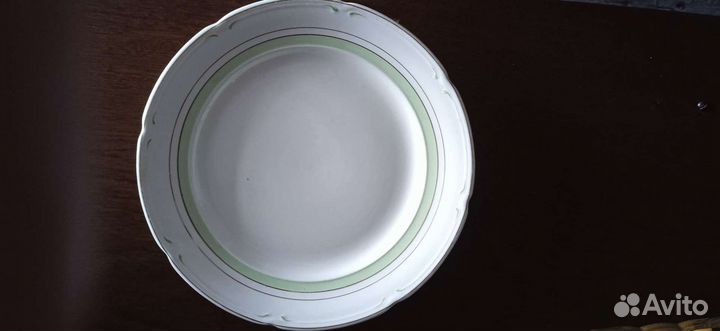 Блюдо, салатник, тарелки