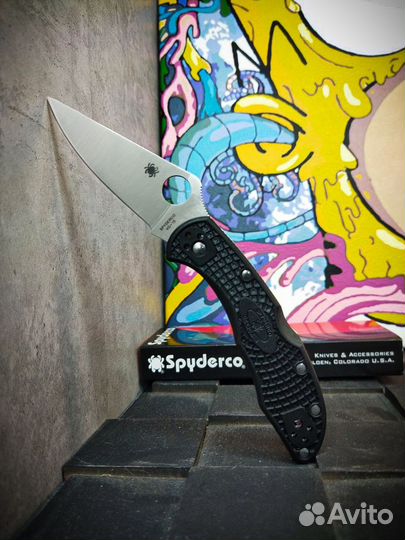 Нож Spyderco Delica