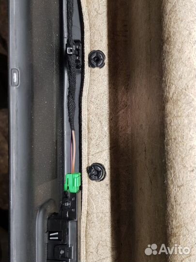 Электропроводка обшивки двери передняя левая