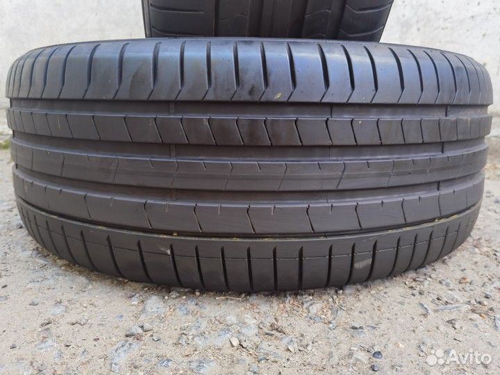 Pirelli P Zero 255/40 R21 102Y