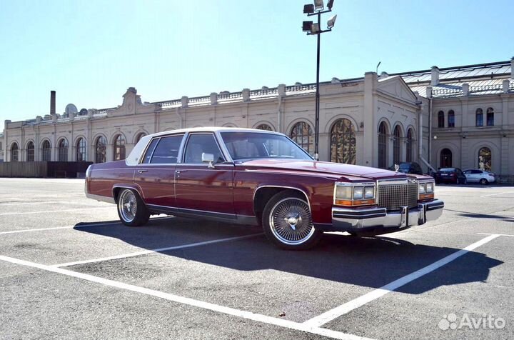 Прокат ретро автомобиля Cadillac