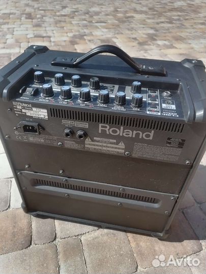 Гитарный комбоусилитель