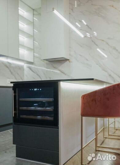 Кухни на заказ. Под ключ. Гapaнития oт 2 дo 10 лeт