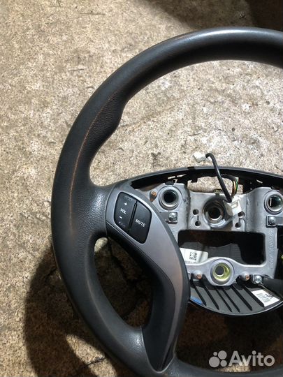 Руль Hyundai Elantra md 5