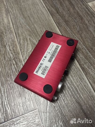 Звуковая карта Focusrite scarlett 2i2