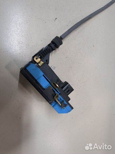 Замок двери Volvo S60, 2006