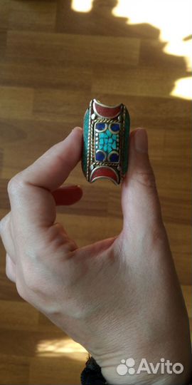 Кольцо с натуральным камнем