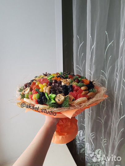 Букет из сухофруктов