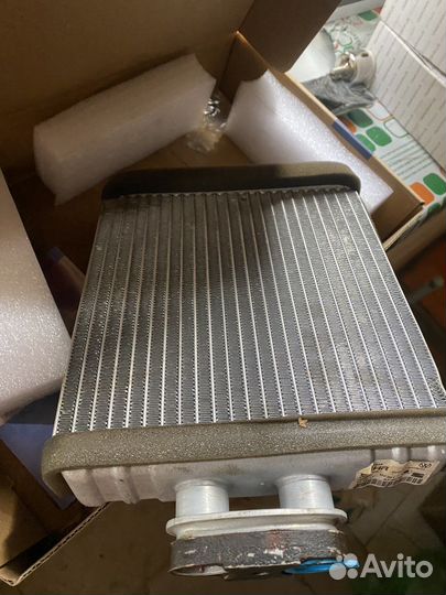Радиатор отопителя, магнитола