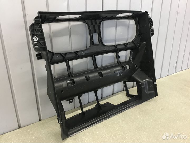 Панель передняя BMW X6 E71 2008-2014