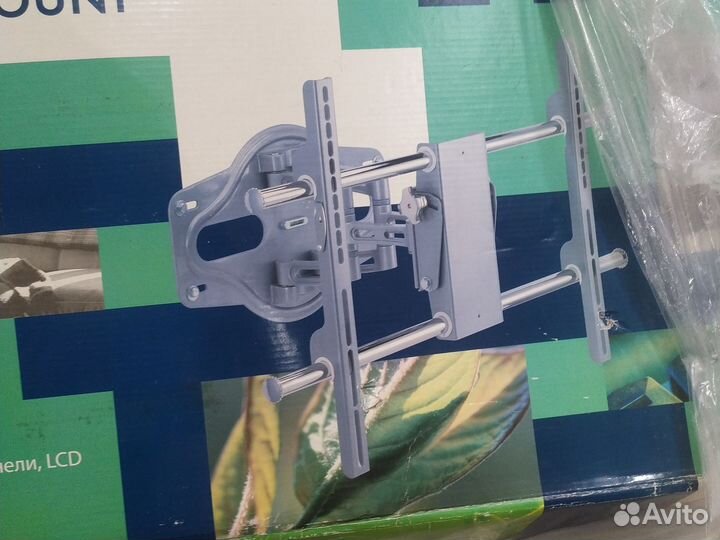 Кронштейн для телевизора