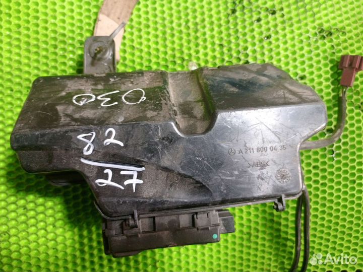 Блок крышки багажника Mercedes-Benz E-class