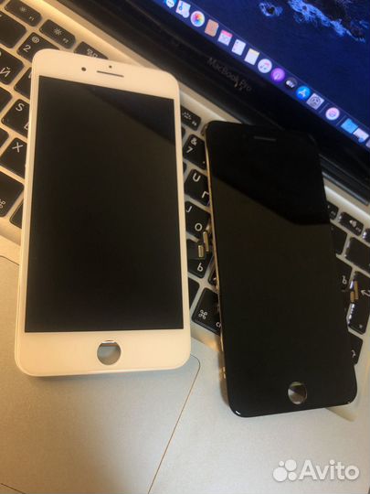 Дисплей на iPhone 8 Plus