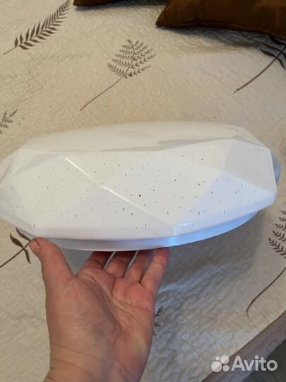 Люстра светодиодная потолочная с пультом