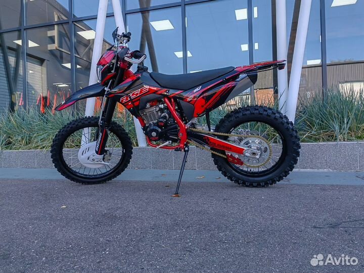 Эндуро / кроссовый мотоцикл BSE Z10 Red Black (055