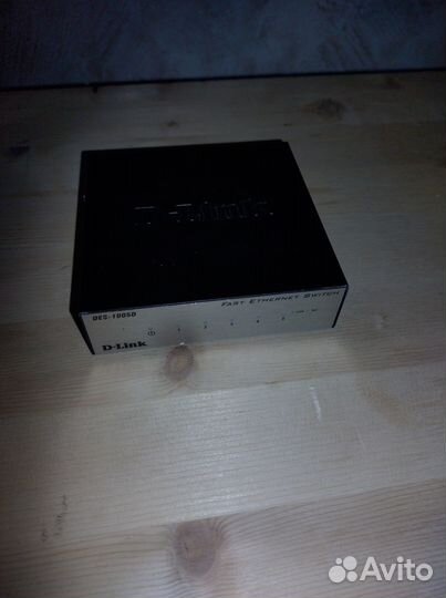 Коммутатор d-link des-1005d