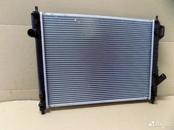 Радиатор охлаждения Шевроле Авео т250 т 250 t250