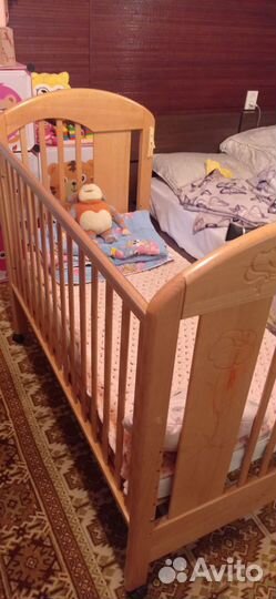 Детская кроватка