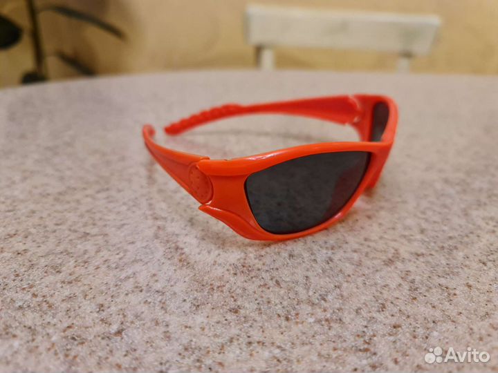 Очки солнцезащитные детские