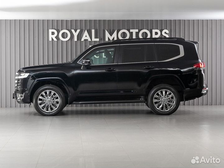 Toyota Land Cruiser 3.5 AT, 2022, 300 км