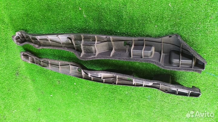 Пыльники крыла пара Toyota Wish универсал 2zrfae