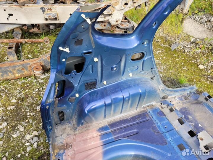 Крыло заднее левое на Scenic 1