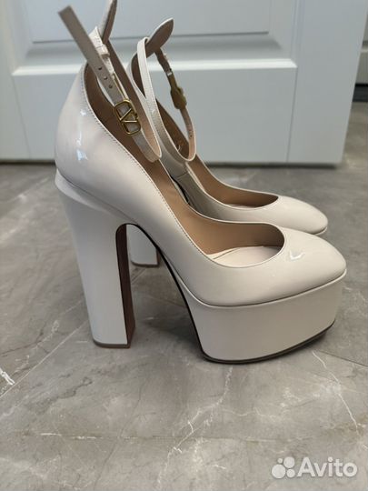 Туфли Valentino