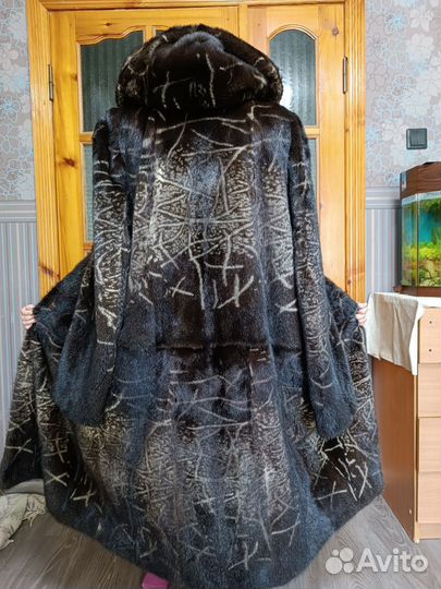 Шуба норковая с капюшоном