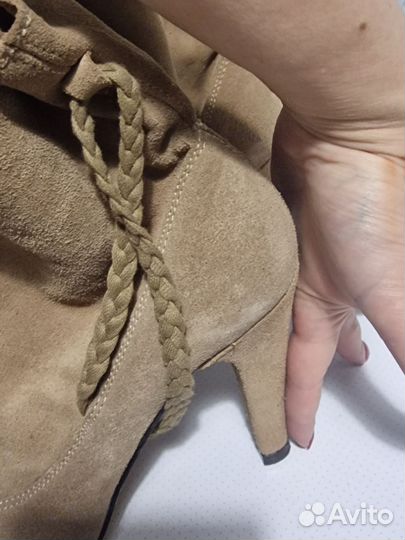 Ботильоны stradivarius