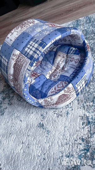 Домик лежанка для кошки и собаки