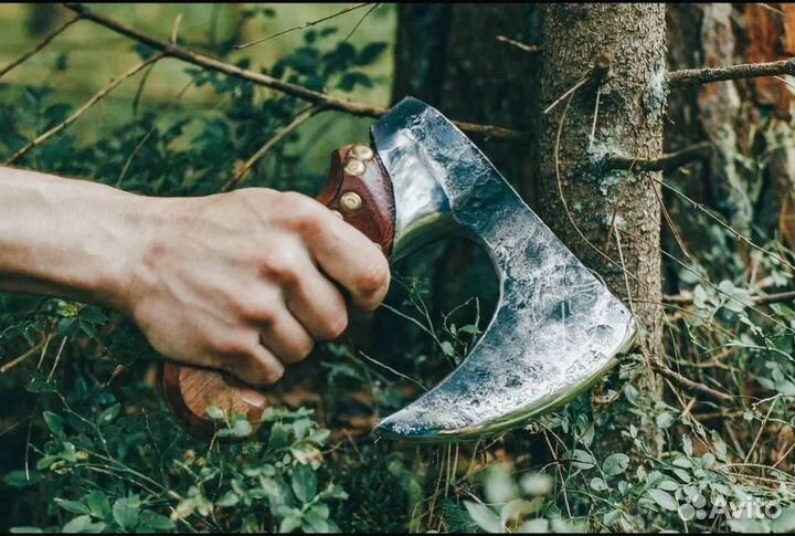 Кованый топор Конунг кулачный