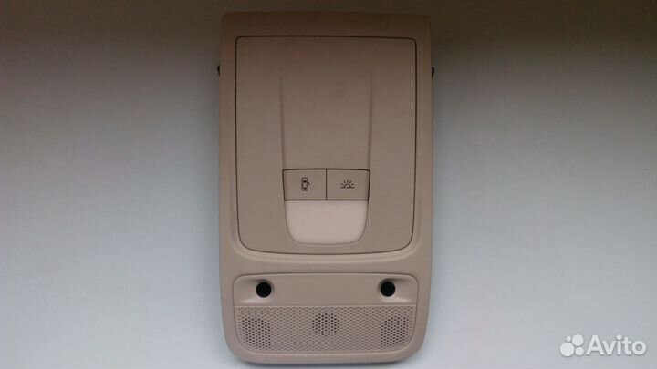 Потолочный плафон подсветки для Audi Q3