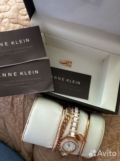 Часы с браслетами anne klein