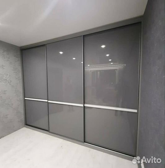 Шкаф навесной