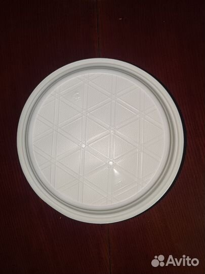 Одноразовые тарелки (упаковка 50 шт)