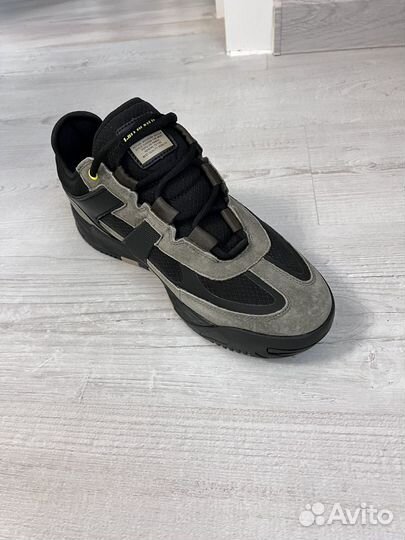 Новые муж теплые кроссовки 43,44