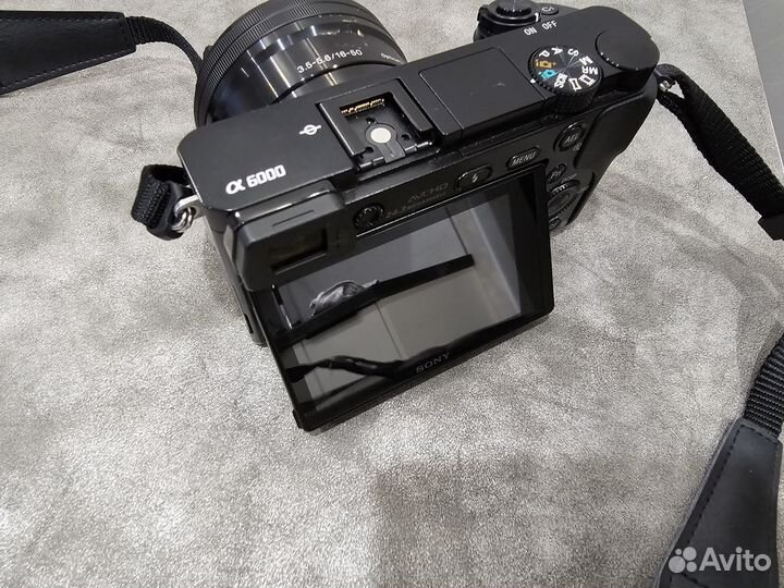 Sony alpha a6000