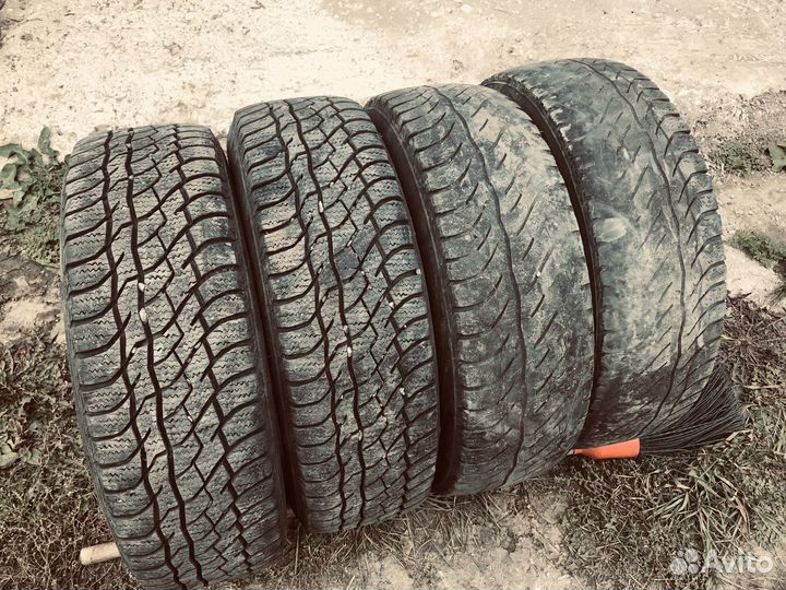 Viatti Bosco S/T V-526 215/70 R16 100T