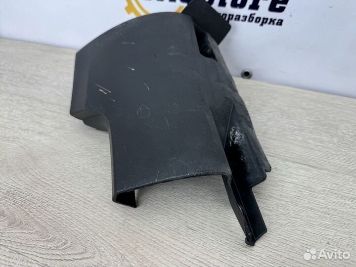 Накладка на порог левая задняя Volkswagen Passat B