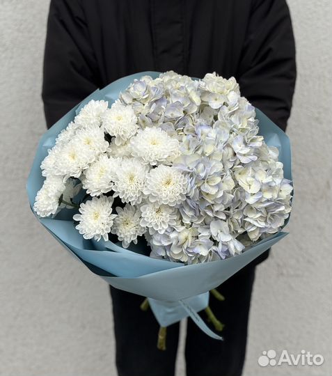 Букет из роз. Гортензий