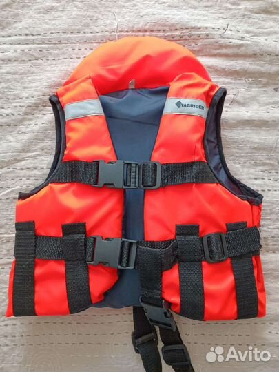 Спасательный жилет для детей