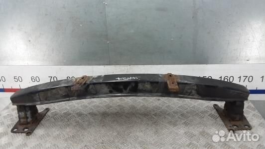 Усилитель бампера передний (кронштейн) volkswagen