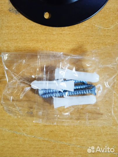 Настенный держатель Brahner GH406