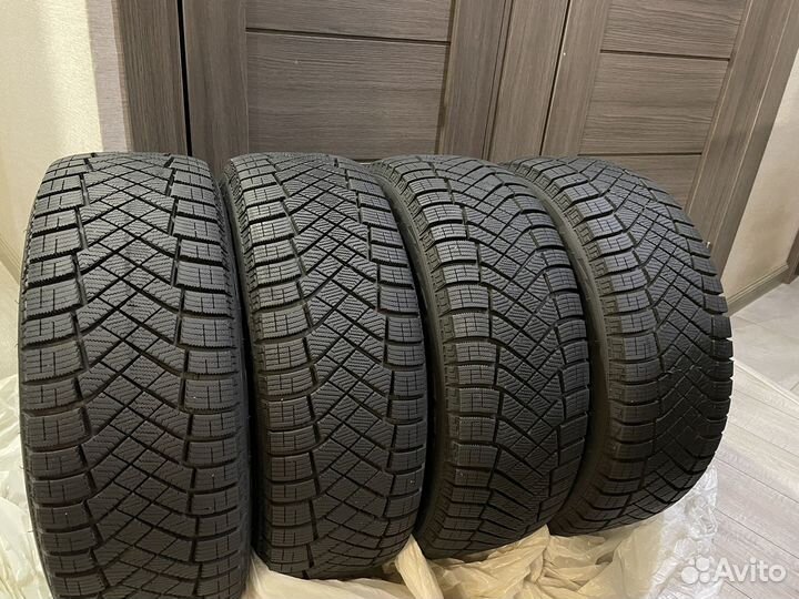 Pirelli Ice Zero FR 205/60 R16 96T