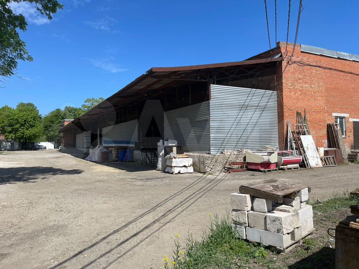 Склад на рампе с пандусом 1000 м²