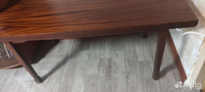 Стол журнальный